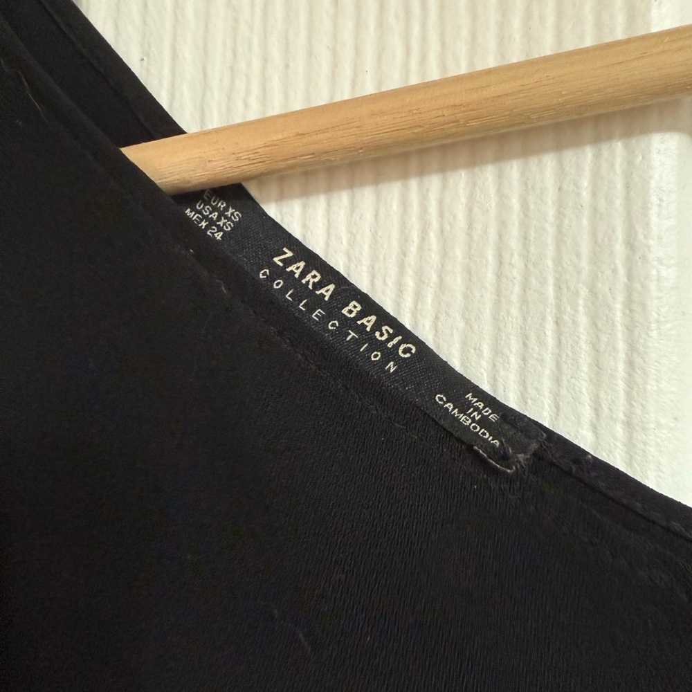 Zara Basic One-Shoulder Asymmetrical Top With Buc… - image 2